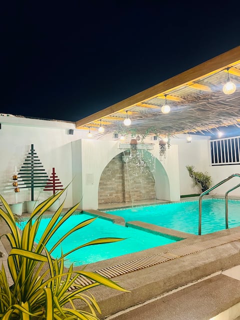 Arko C - Staycation with pool near NLEX Dau Exit