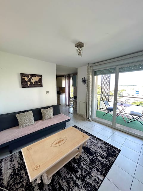 New and perfectly arranged apartment in Lyon!