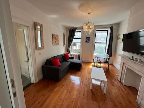 Top Airbnb: Prime 1 bedroom in NYC/ Near all in Murray Hill Kips Bay