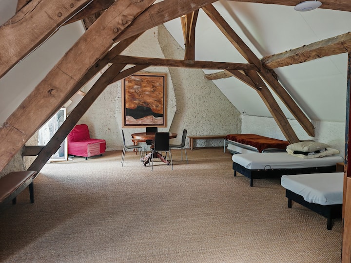 საძინებელი 1