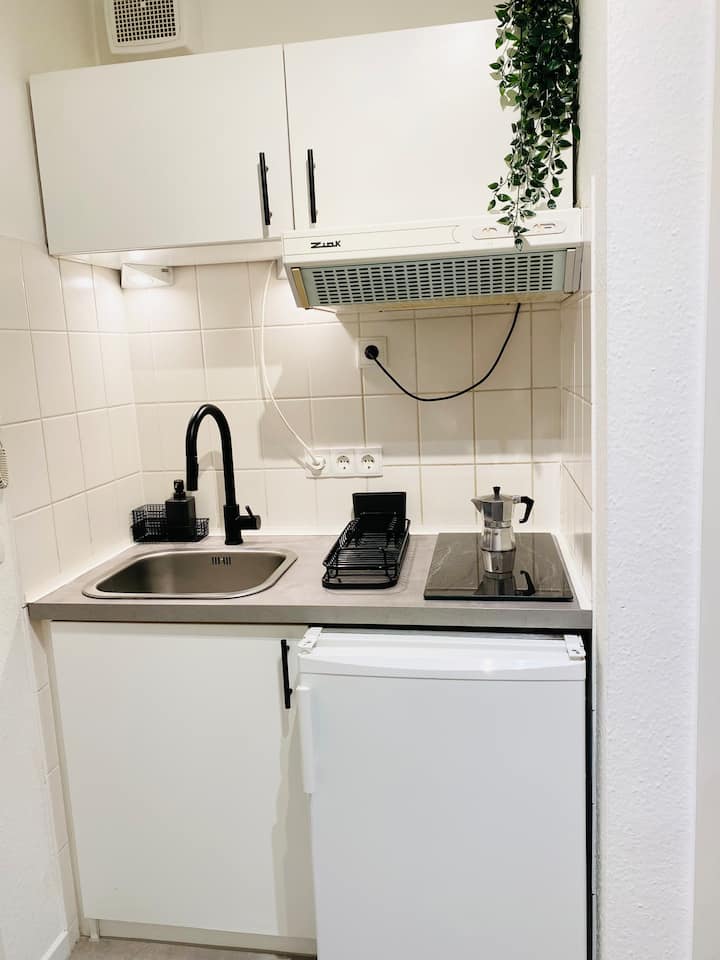 Moderne 1-zimmer-wohnung Mit Sonnigem Balkon - Braunschweig