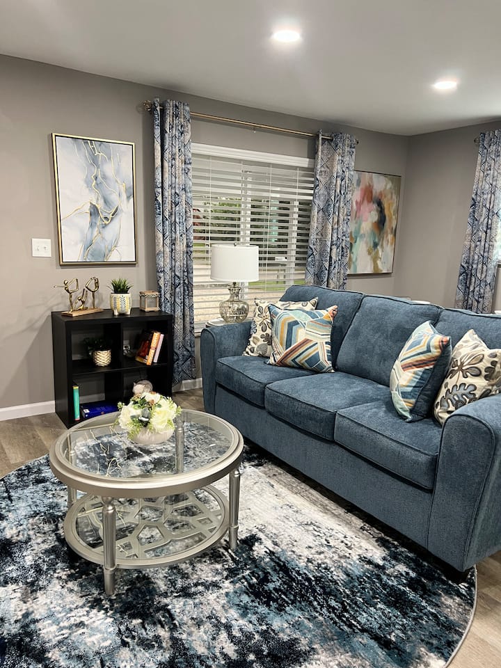 Larkspur Cottage - Bonita Springs, FL