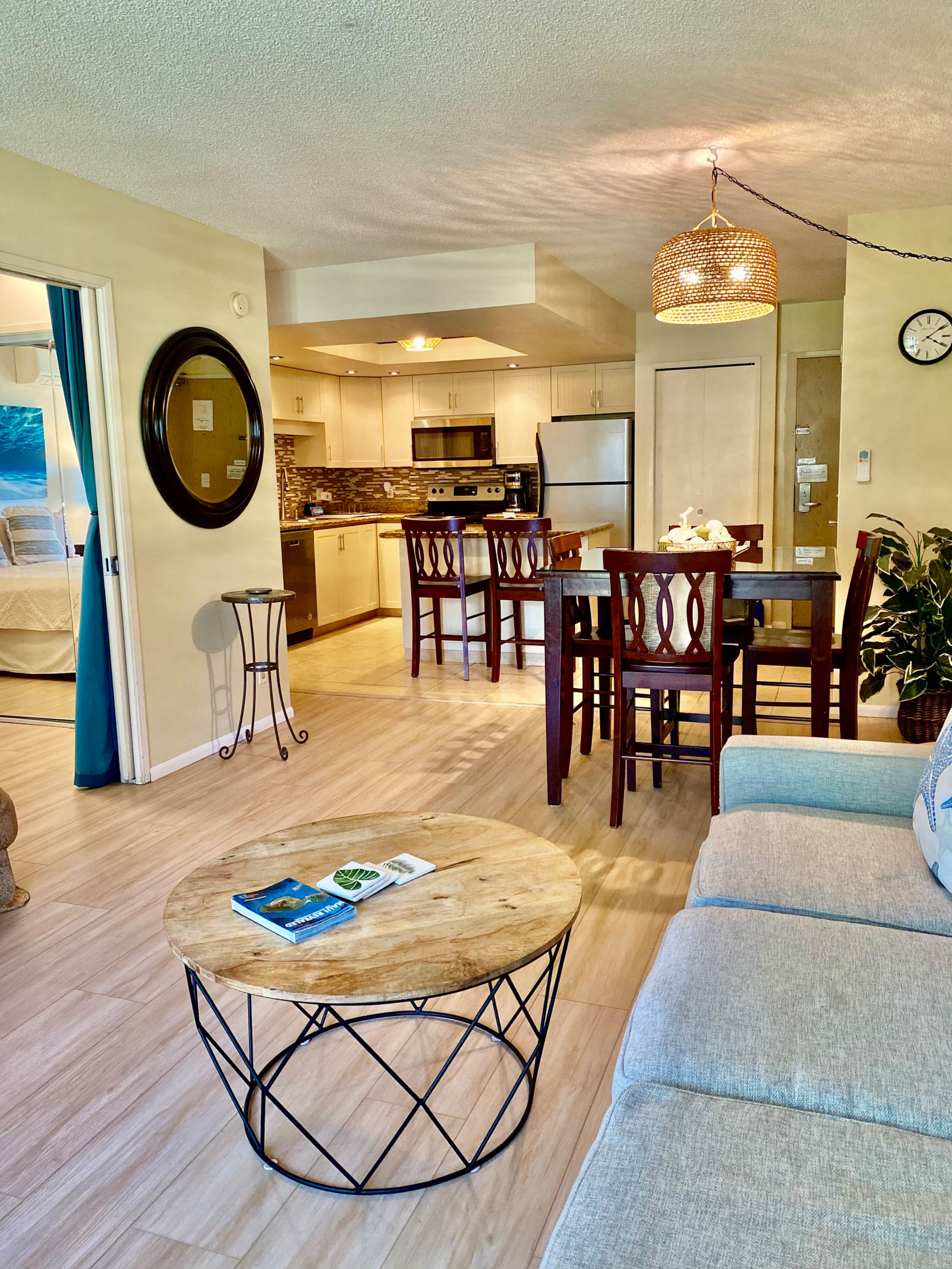Condo in Kihei · ★4.91 · 1 bedroom · 2 beds · 1 bath - Image 4