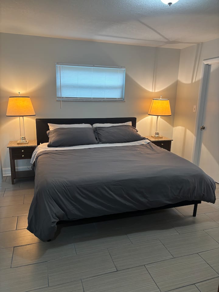 საძინებელი 1