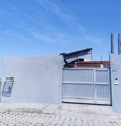 Entire home with 2 bedrooms in Caraguatatuba - Casa em Caraguá com piscina.
Recanto da Van