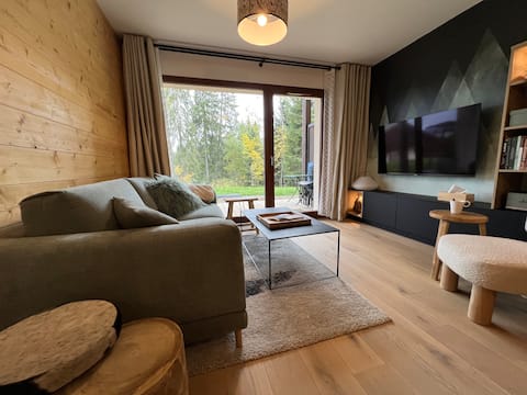 Popular Airbnb listing: Beautiful NEW ground floor and pool with Mont Blanc view in Combloux