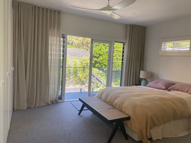 Coogee coastal house gallery image 2