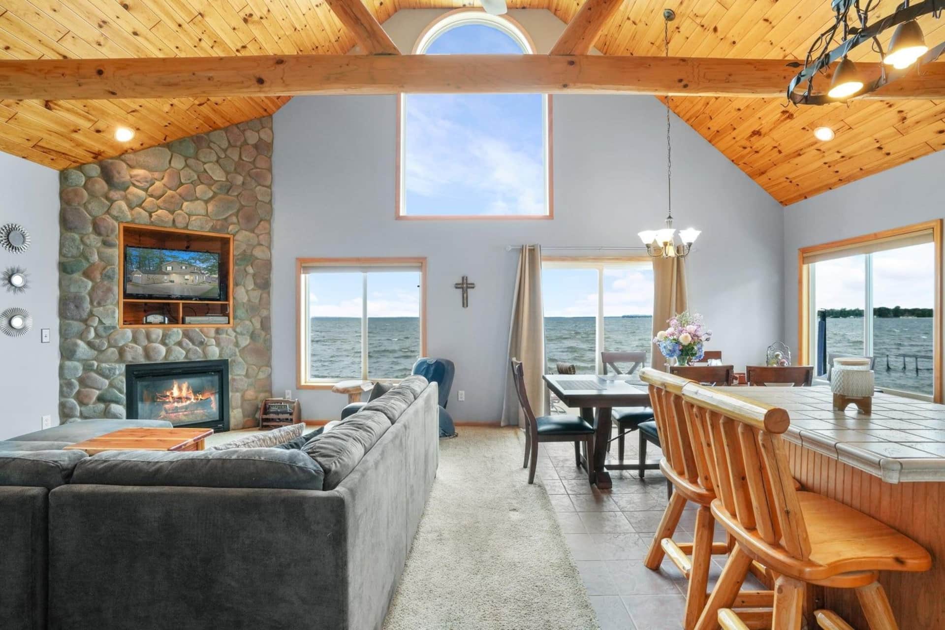 Beautiful Lakehouse