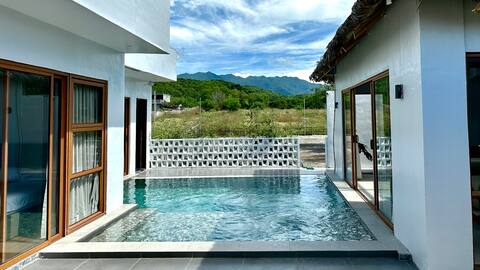 Modern Filipino Pool Villa