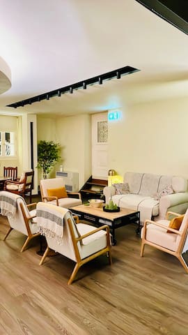 Elaia Athens Boutique gallery image 2