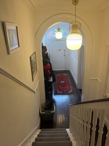 Stylish 3 Bedroom Home in Stoneybatter gallery image 5