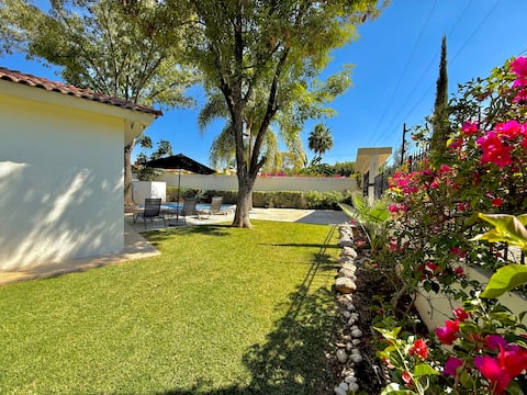 MC2 House with Pool in Lomas de Comanjilla