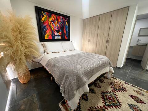 Modern, Exclusive & Quiet