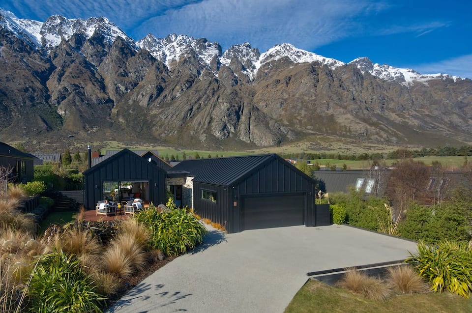Jackaroo, under the Remarkables, Jacks Point, Queenstown, New Zealand, photo 10 of 10