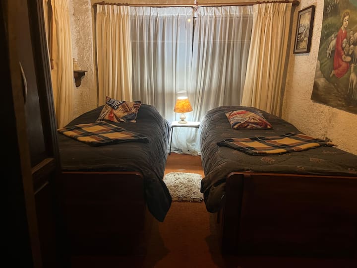 საძინებელი 4