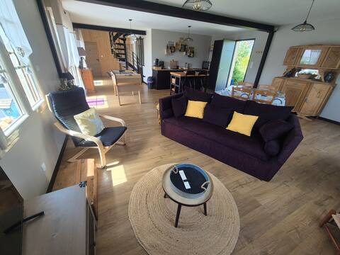 Propriété Airbnb réussie: Industrial-style home in the countryside à Pas De Calais