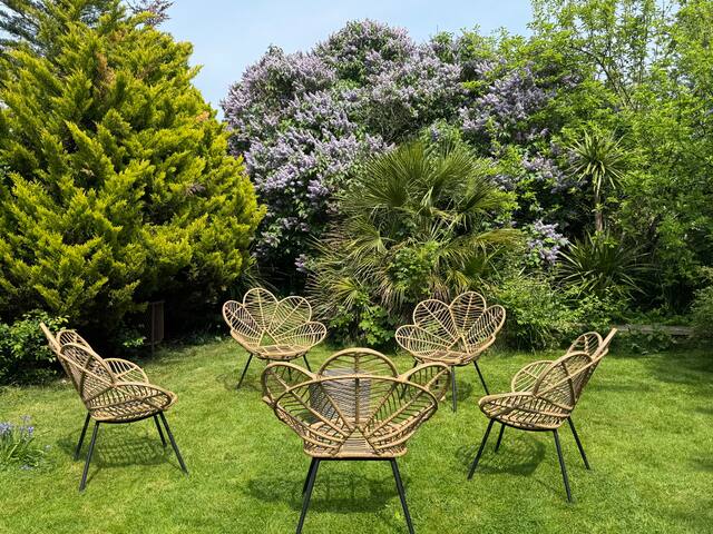 Twin Home + Free parkings, Surbiton Greater London gallery image 5