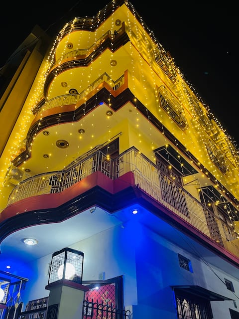Ganga Stay : 1 - Lovely 'n' Comfortable 2BHK Condo