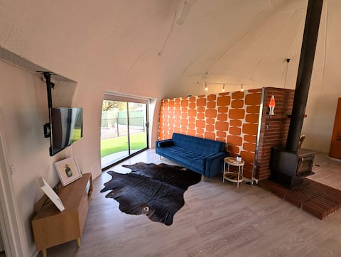 Successful Airbnb property: Igloo Springs in City Of Greater Bendigo