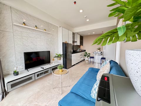 New Classy 1BR Landmark Residence | Paskal 23