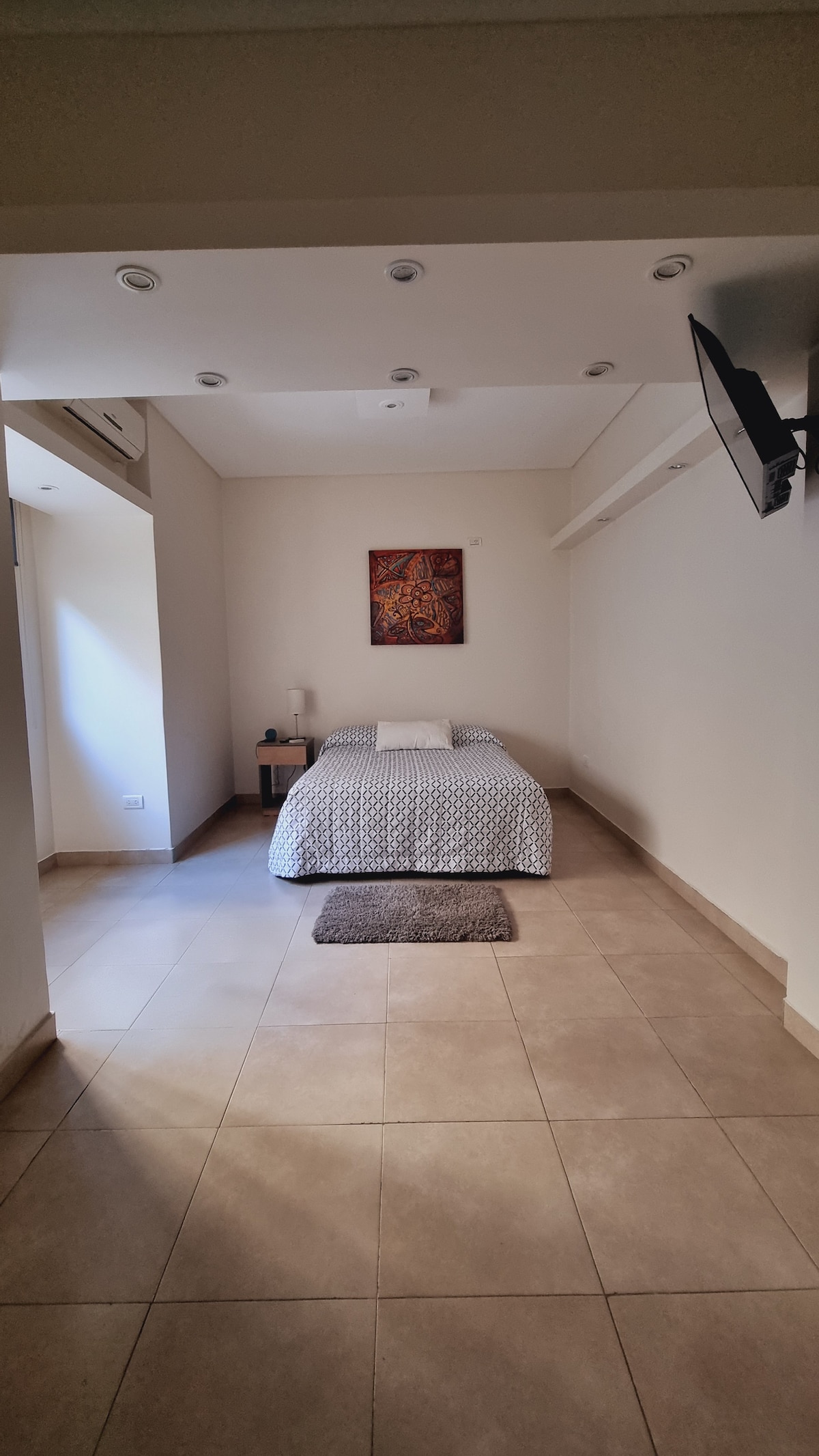 საძინებელი 4