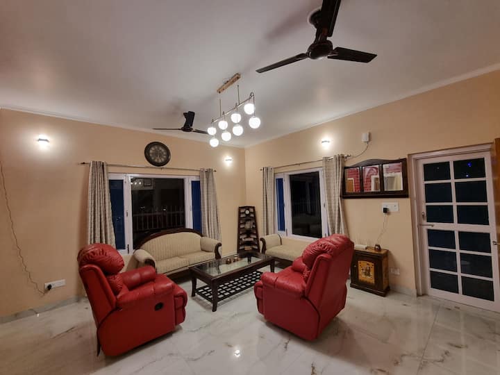 Villa Sugandhim @ Bijrauli,naukuchiatal, Nainital - Bhimtal