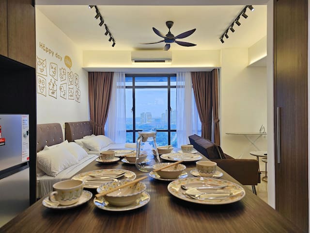 Luxe & Grand Living Management managed Airbnb listing 3