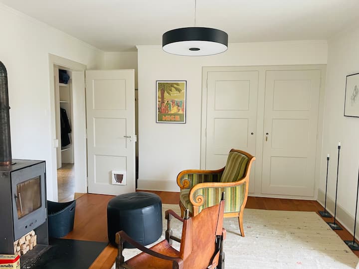 Schöne Wohnung Mit Grosser Terrasse Und Parkplatz - Berna
