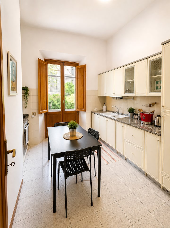 Appartamento Con Giardino Privato • 5 Min Stazione - Pisa