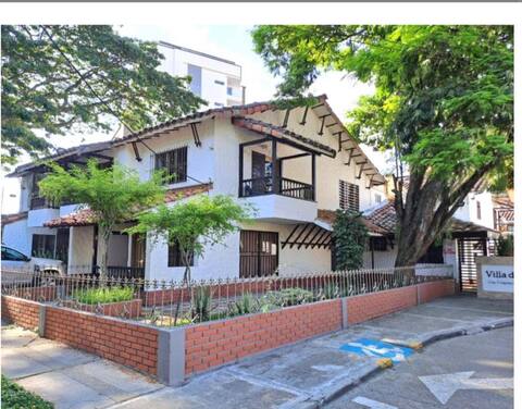 Luxury House, nice neighborhood.