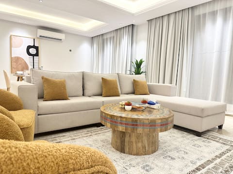 Kameil Laxiours 3Bd | 180 m2 | 5 m BLVD