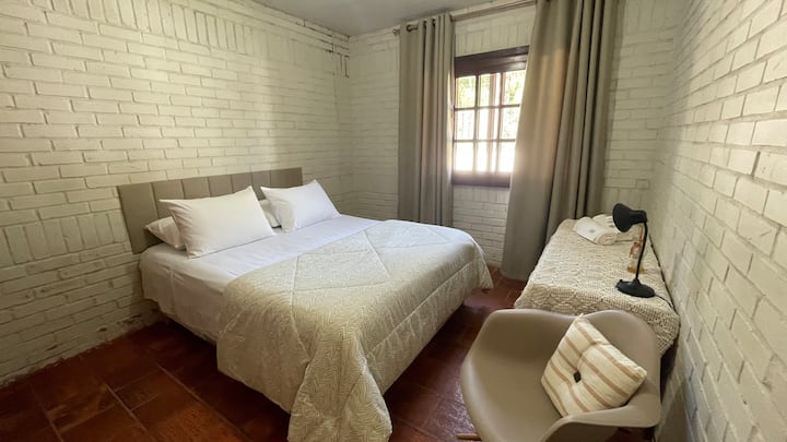 غرفة النوم 1