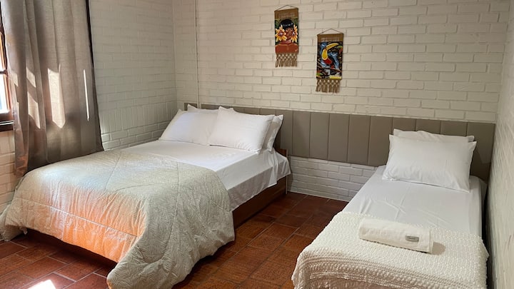 غرفة النوم 2