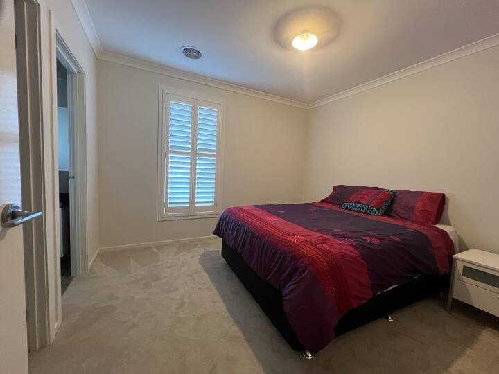 غرفة النوم 4