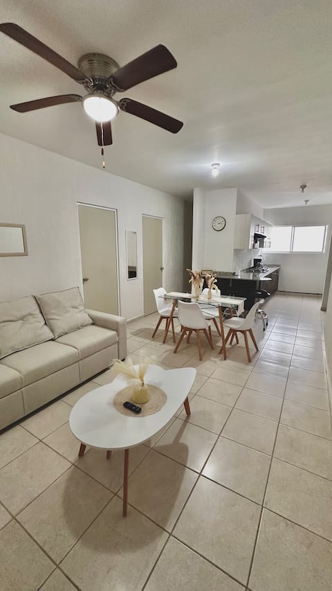 Successful Airbnb property: Modern apartment W/ 2 bedrooms in Playa del Carmen in Luis Donaldo Colosio