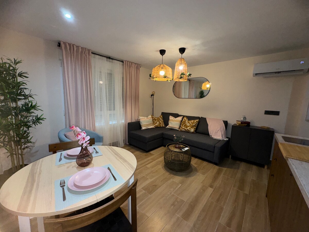 Airbnb con mejor rendimiento: Picón Center, cree parking in historic centre en Granada