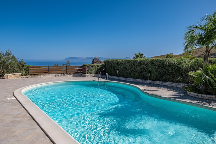 Villa Torre Del Mare - イタリア スコペッロ