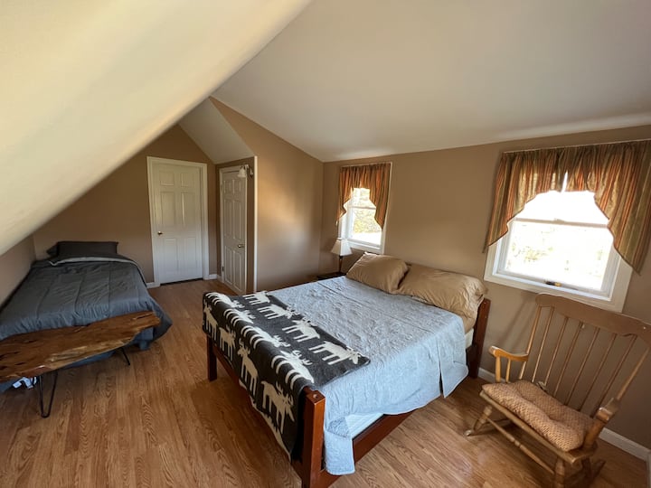 Nook of the North Houses for Rent in Kingfield, Maine, United States