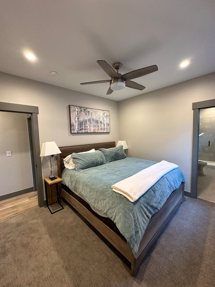 Secondo master, con letto king-size.