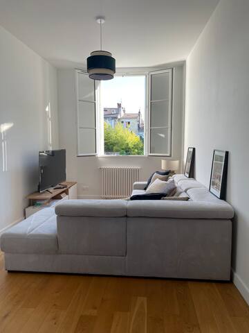 Maison chaleureuse avec piscine gallery image 3