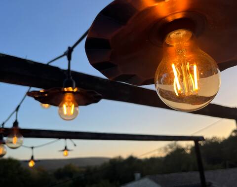 Authentic, family-friendly vacation home near the gorges