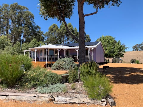 Belmira Vines
 Private Vineyard Escape!