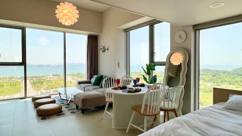 Yeongjongdo Indermoon 3/Glass Double-sided Ocean View/Spacious Duplex/Sea View/Netflix/Free Parking/Airport 20 minutes