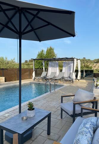 Sirena Villa Private Pool gallery image 5