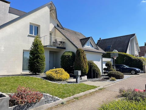 Beautiful villa pool near Strasbourg