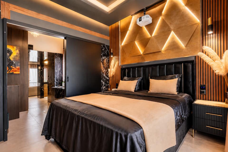 A dark, glamorous penthouse for two in Athens, Athens, Attica, Greece, photo 6 of 10