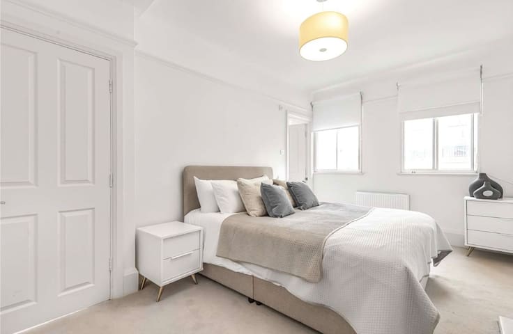 J-The MAJEsTY room Marylebone-Oxford St-1044SqFt