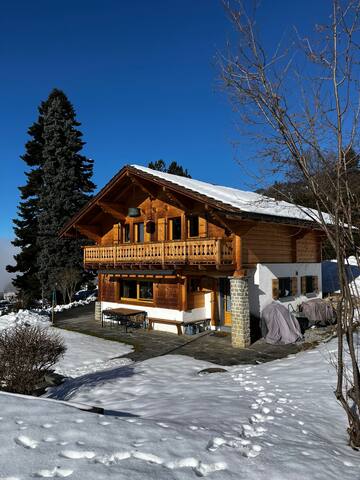 Chalet Temara gallery image 2