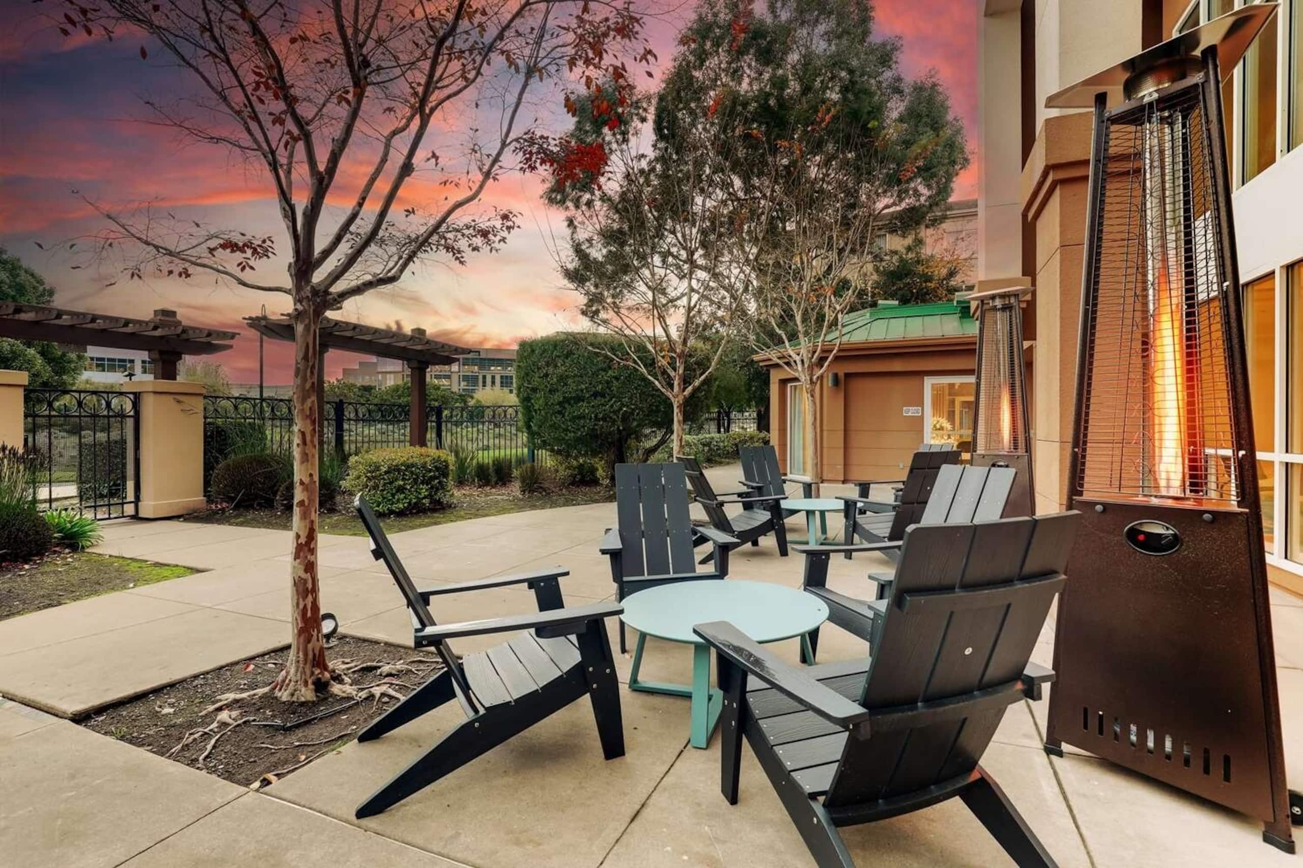 Hotel in South San Francisco · ★4.54 · 2 bedrooms · 2 private baths - Image 29