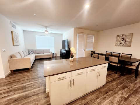 3Bed 2Bath King Bed *LAX *Sofi *Disneyland *DTLA